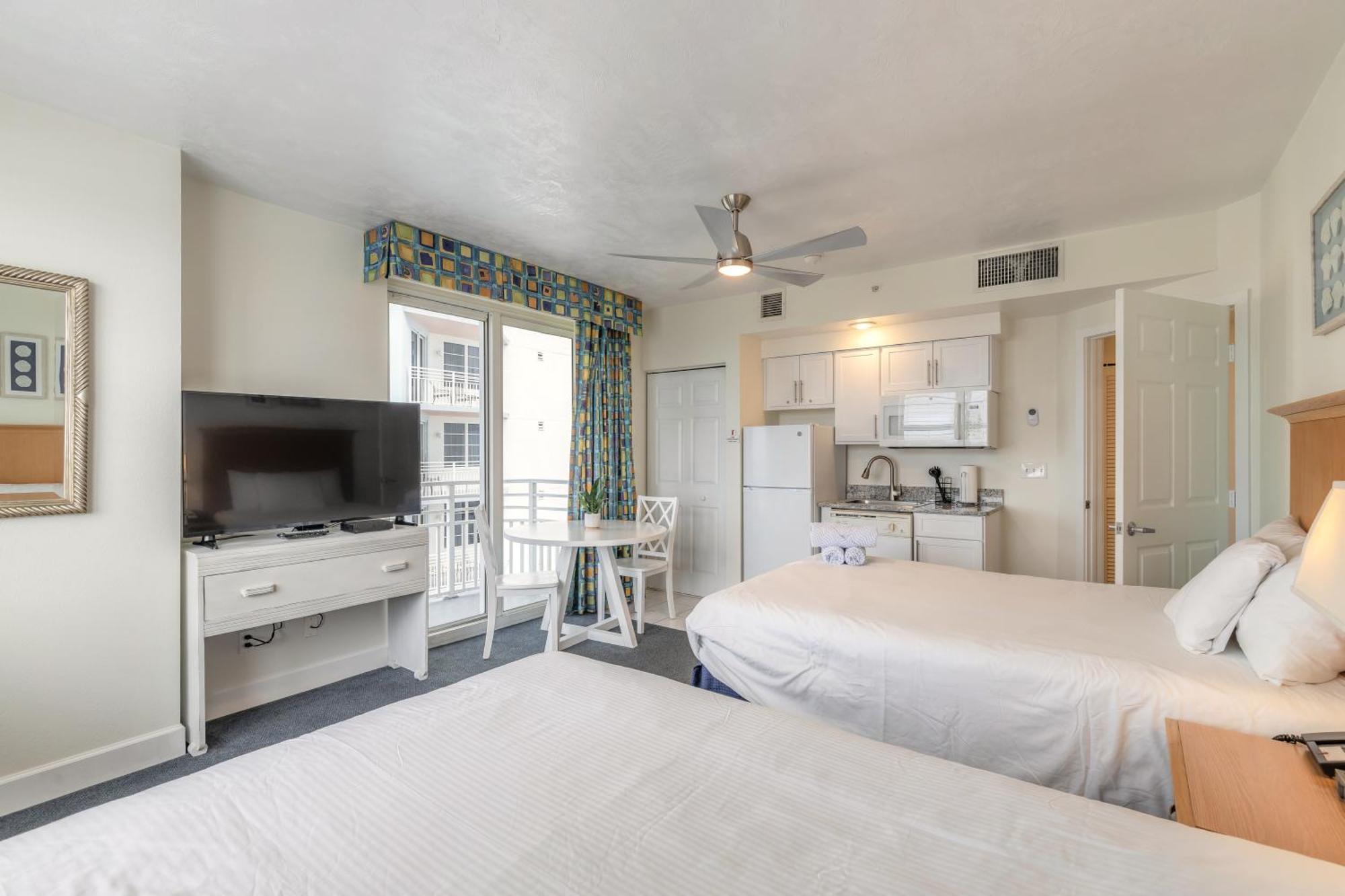 Beachfront Bliss At Ocean Walk Resort - Unit 1701 เดย์โทนาบีช ภายนอก รูปภาพ